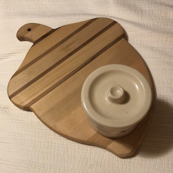 LONGABERGER American Craft 
Acorn Maple Wood Cutting Board + Ceramic Crock NEW - Picture 4 of 16